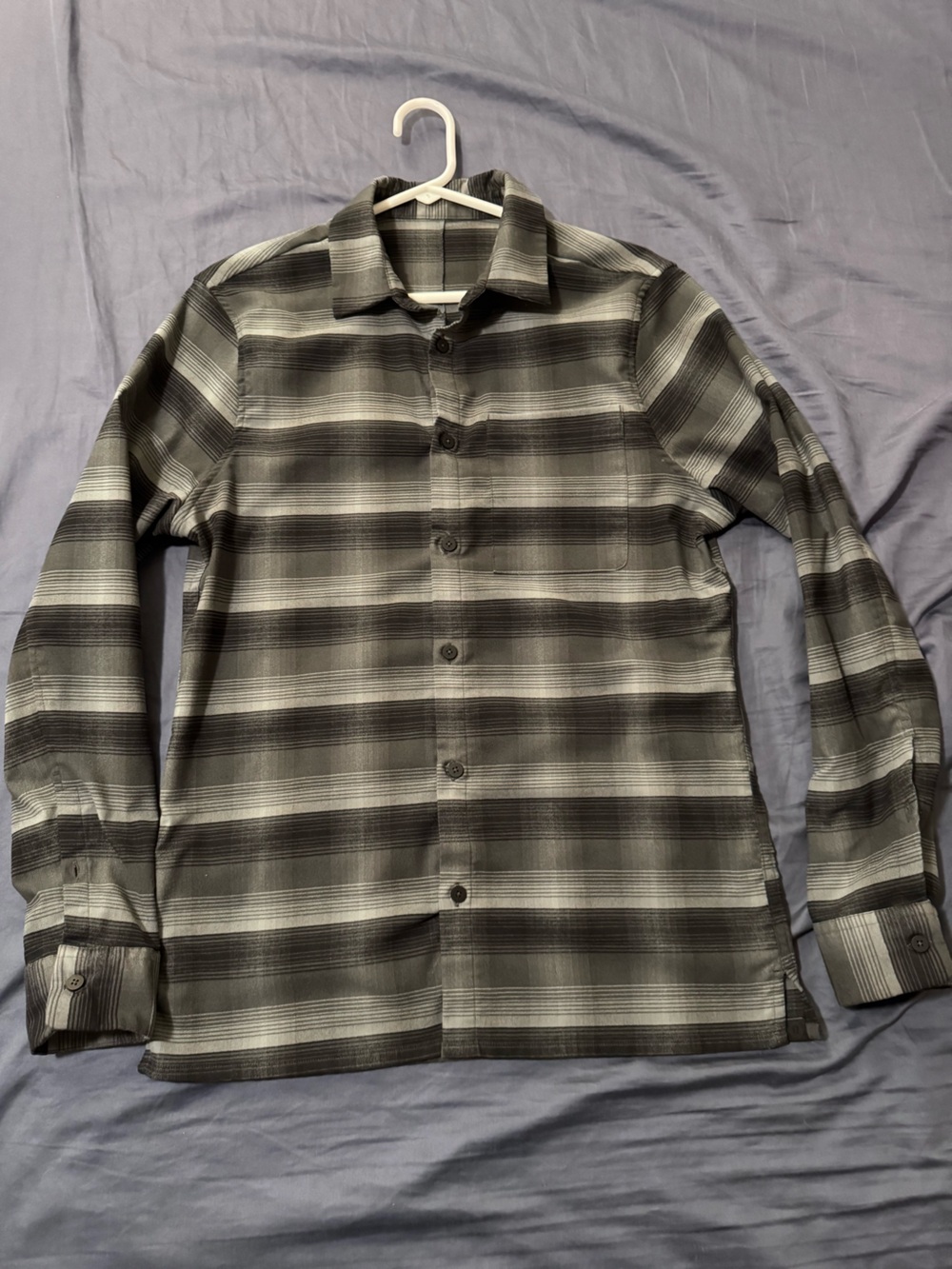 Lululemon Mason’s Peak Flannel Gray/Black Plaid Sz Small